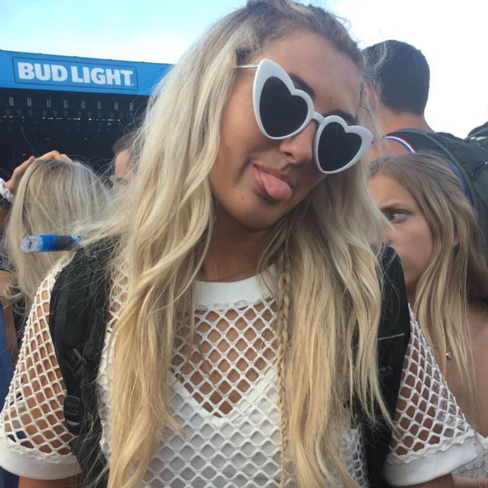 Meet your Posher, Josie